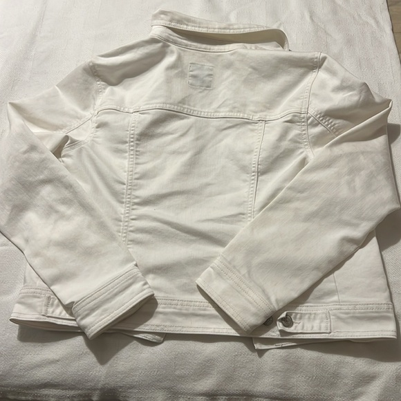 Old Navy white jean jacket size large - Picture 2 of 3